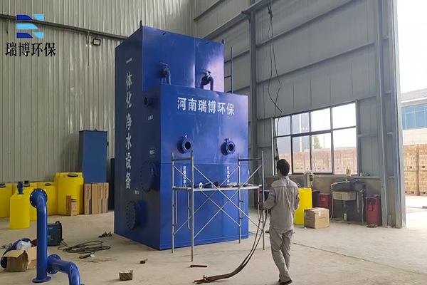 ��(y��u)����ˮ̎��,�������B(t��i)�h(hu��n)��Ʒ�|(zh��),����������,��ˮ�x�ӽ��Q��֬�^(gu��)�V��,����|(zh��)�^(gu��)�V��,�\��ɰ�^(gu��)�V��